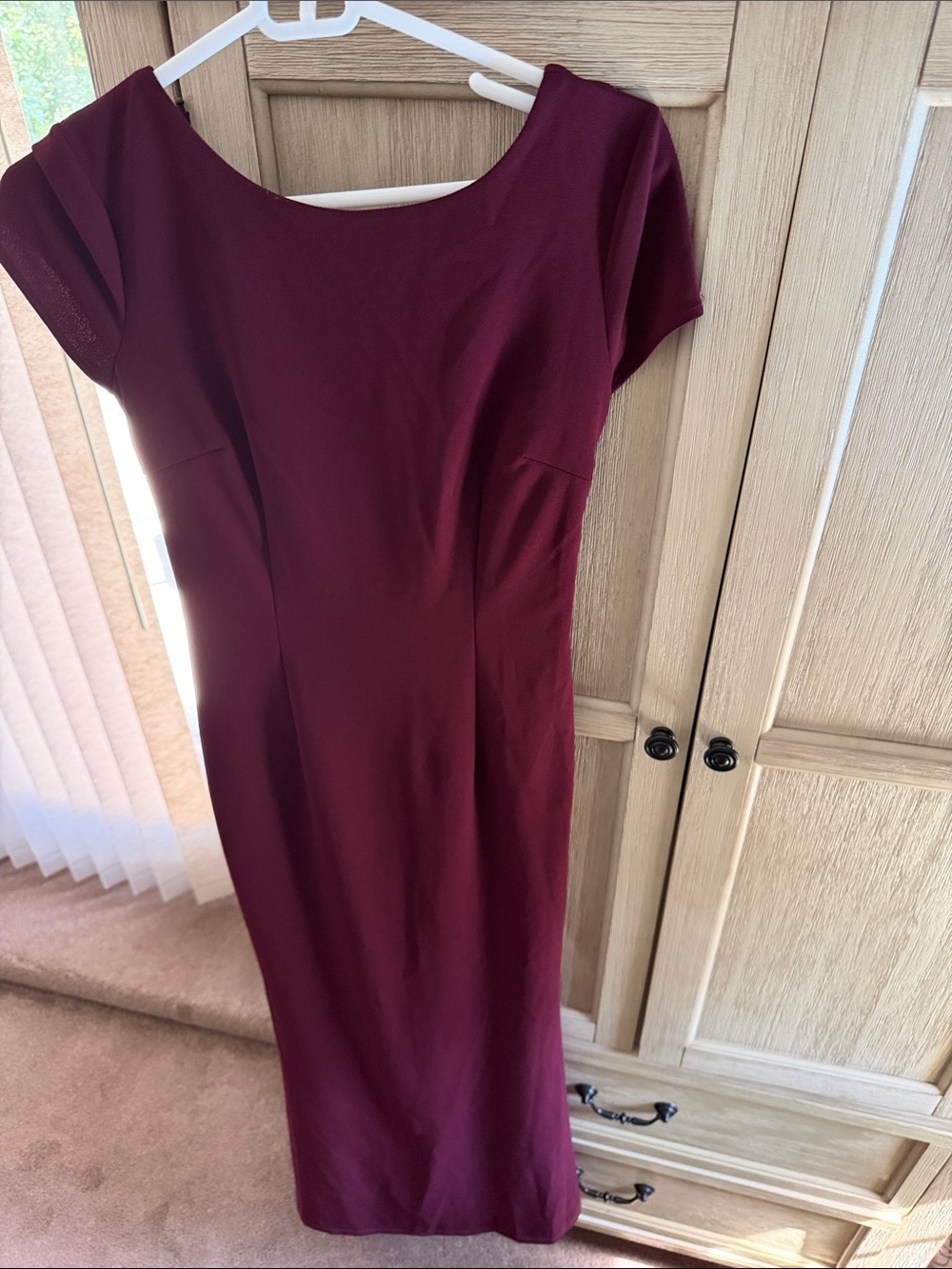 Classic Women's Floor Length Mermaid Dress in Burgundy